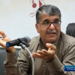 «احمد دهقان» در سی و پنجمین کارگاه «چای و داستان» «احمد دهقان» در سی و پنجمین کارگاه «چای و داستان»